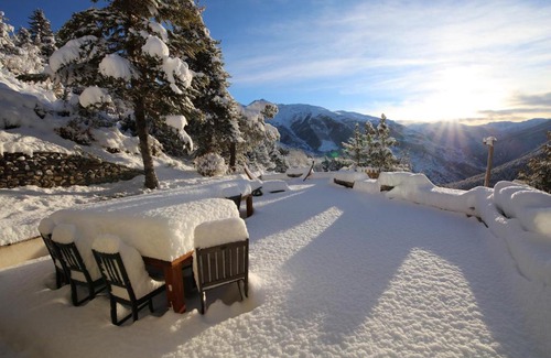 Saint-Etienne-de-Tinee Ski Chalet | DEER BARN, AURON
