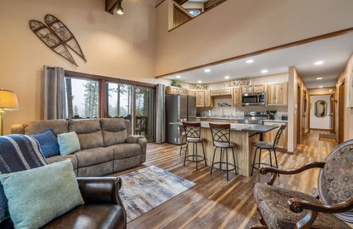 Lead Cabin | Deer Mountain Hideaway