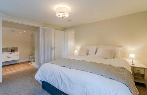 Lydney House | Deer Park Farmhouse