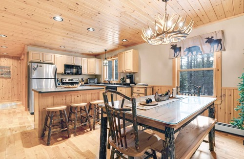 Greenwood House | Deer Run | 3 Bed, 2 Bath