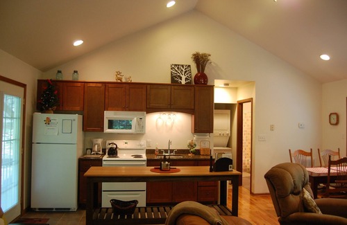 Tyro Cabin | Deer Run - Mountain Getaway