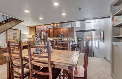 Deer Valley Condo | Deer Valley Ski In/Out Ridgepoint condo near Stein Eriksen Lodge and Silver Lake