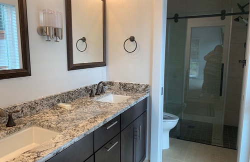 Gold Beach Apartment | DeerHaven Apartment Unit B