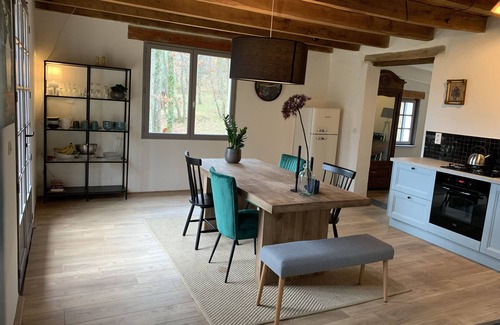 Sainte-Foy-de-Longas House | Deffé Dordogne - charming renovated house