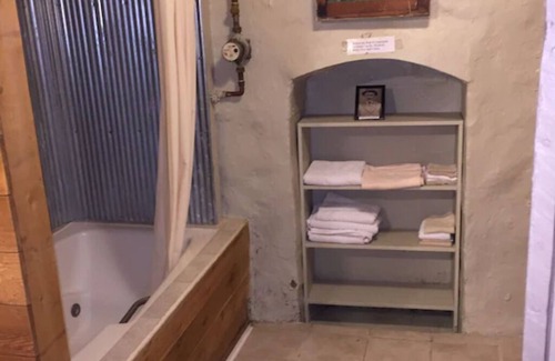 Hermann House | DeFlorin Stone Cottage, Hermann's Popular Downtown Home, Free Wine $20 Shuttle