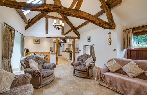 Lanwrin House | Degwm - Two Bedroom House, Sleeps 4