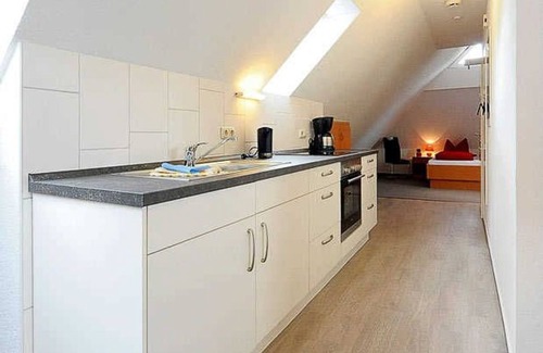 Werdum Apartment | Deichblick - castle restaurant
