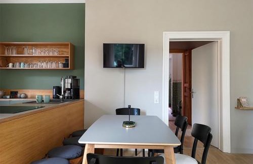 Outer Neustadt Apartment | Dein Zuhause in der Ferne - Der Gute Ton
