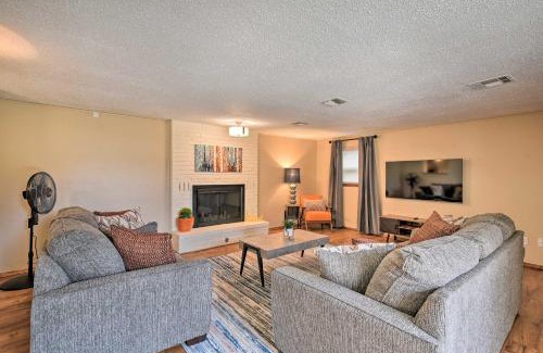 Del City House | Del City Home about 1 Mi to Tinker Air Force Base