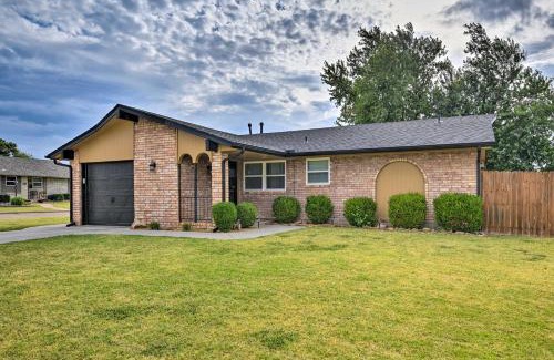 Del City House | Del City Home about 1 Mi to Tinker Air Force Base