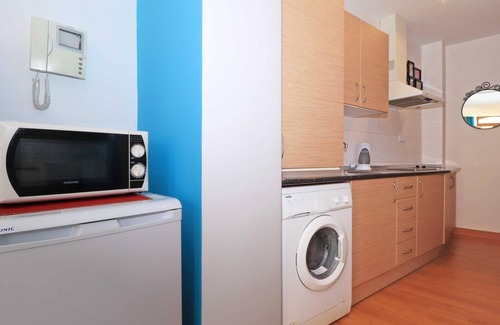 Lagunillas Apartment | Del Parque Flats Estudio Lagunillas