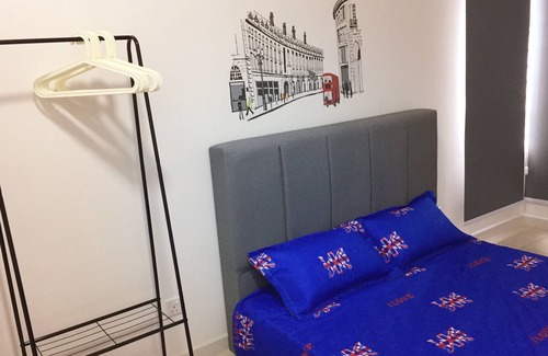 Kajang Apartment | Del's Guesthouse