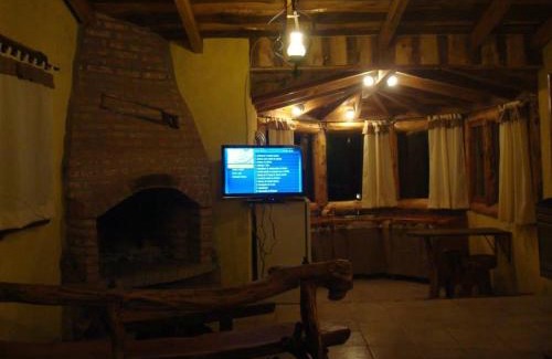 Las Golondrinas Cabin | Del Viejo Camino