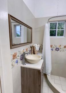 West End House | Dela de-Rose Guest House Negril Jamaica