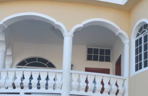 West End Apartment | DelaDe-Rose Guest House Room# 12, 100.00 P/night