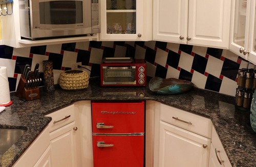 Delavan Lake Cottage | Delavan Lakefront Access Guesthouse