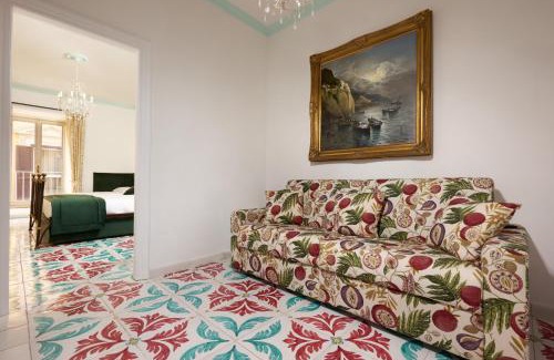 Rione II Trevi House | Delfini Trevi House