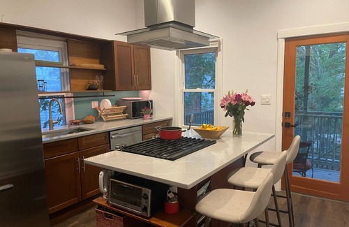 Hyde Square Condo | Delightful 1-bedroom condo in Boston
