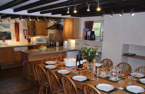 Coniston Cottage | Delightful 17C cottage, ensuites - idyllic setting, lovely garden, lake frontage