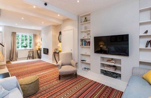 Fulham Broadway House | Delightful 2-Bed home, Fulham