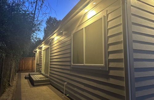 West San Jose Apartment | Delightful 2-bedroom 1-bath fully furnished ADU located in a quiet neighborhood