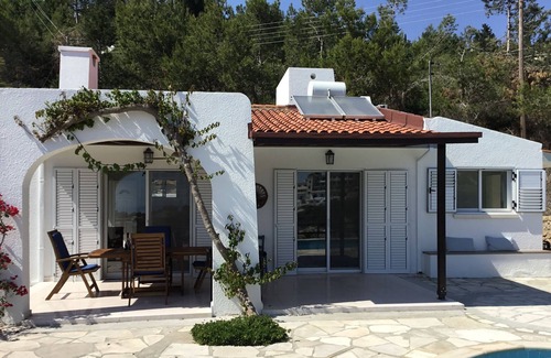 Tala Villa | Delightful, 2 bedroom, one storey villa with sea views, private pool & wifi