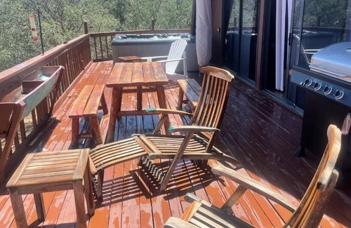 Wofford Heights Cabin | Delightful 3 bedroom vacation house