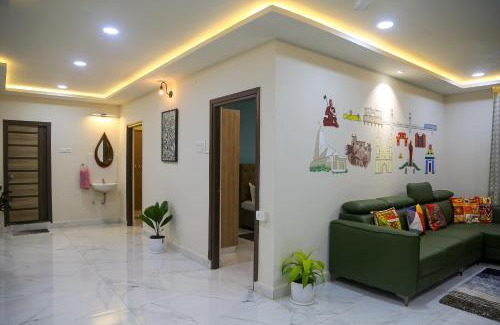 Gachibowli Apartment | Delightful 3 Bed holiday home with AC Near US Embassy, Gachibowli