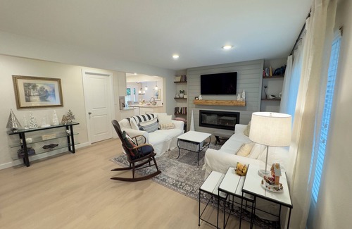 Normandy Park House | Delightful 3-bedroom house in Normandy Park