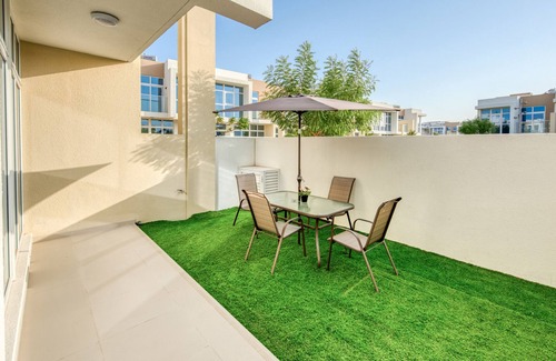Dubai Ski Chalet | Delightful 3BR Townhouse at DAMAC Hills 2 Amazonia by Deluxe Holiday Homes