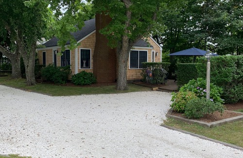 Monomoy House | Delightful,Amazing Exclusive Beach & Town area,Newly Renovated, Great Rates!