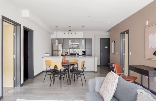 Northeast Bellevue Apartment | Delightful Bellevue 2BR w/Yoga Studio, nr Restaurants, by Blueground