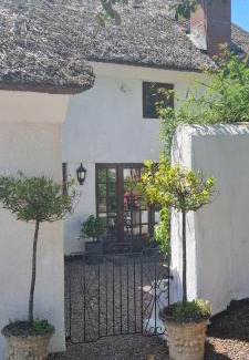 Bicton House | Delightful Devon Cottage