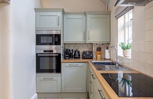 Stow-on-the-Wold Cottage | Delightful Dog Friendly Cotswold holiday cottage - Enoch's Cottage