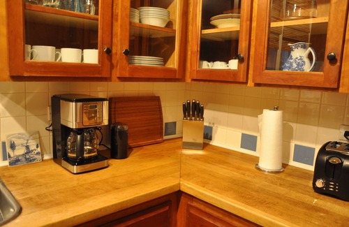 Charlottetown House | Delightful, Family Friendly, Heritage, Urban Home Near All Amenities,