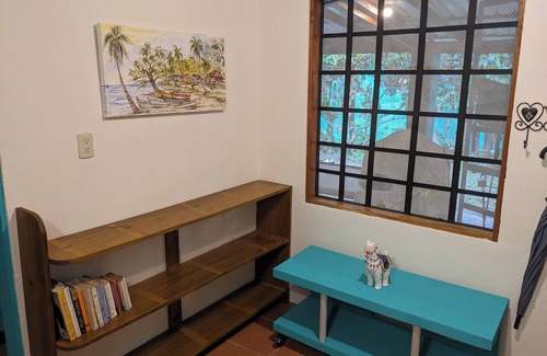Cahuita Apartment | Delightful garden apartment, 2 minute walk from the beach in Cahuita