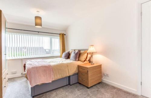 Stanley Apartment | Delightful Garforth Home