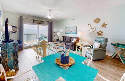 Gulf Shores Condo | Delightful Gulf Escape W/ Shared Pool, Beach Access, Free WiFi & Private Balcony