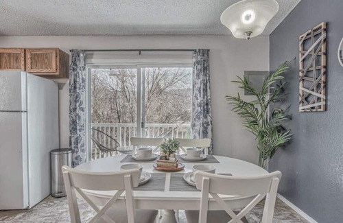 Broadmoor House | Delightful Home Amazing Location! Extended Stay