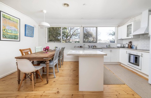 Watson House | Delightful Home In Watson