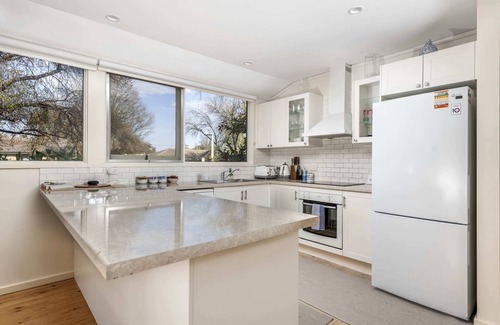 Watson House | Delightful Home In Watson