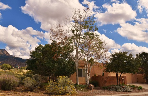 Northeast Heights House | Delightful Retreat, Sandia Heights Home