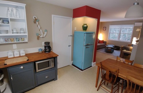 Chester Cottage | Delightful self contained cottage in the Charming Village of Chester by the sea