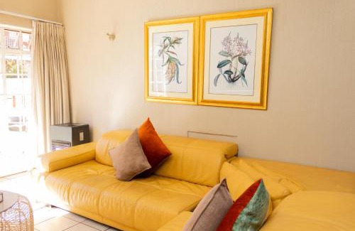 Woodmead Apartment | Delightful spacious two bedroom apartment