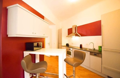 Innere Stadt Apartment | Delightful Suite Hofburg