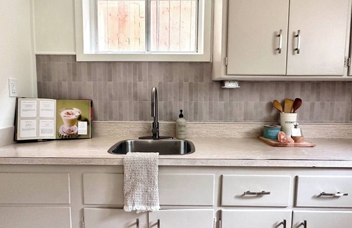 Humber Bay Apartment | Delightful Suite w/Private Garden by The Lake!