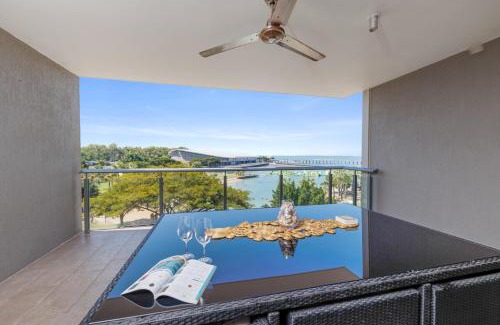 Darwin City Centre Apartment | Delightful Waterfront Lagoon Views & Restaurants