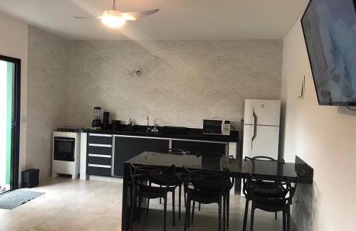 Toninhas Apartment | Dell Mar Locações - Flats e Apartamentos - Ubatuba