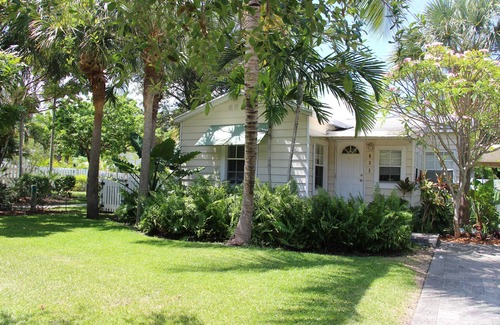 La Hacienda House | DELRAY BEACH Private Pool, Close To Sea