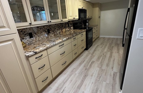 Delray Beach Condo | Delray Racquet Club, Modern Updated Condo! 2-Bedroom, 2 Bath 2 miles to beach